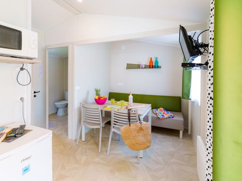 Mobilhome 2 personnes - Escale 20m² - 1 chambre - Télévision
