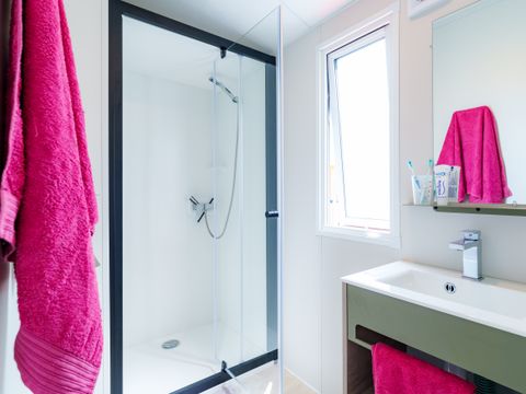 MOBILHOME 4 personnes - Mobil-home Escapade Premium 27m² - 2 chambres + télévision