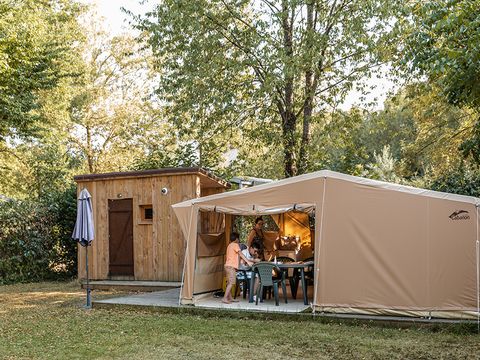 TENTE 5 personnes - Tente Meublée Confort 3 ch