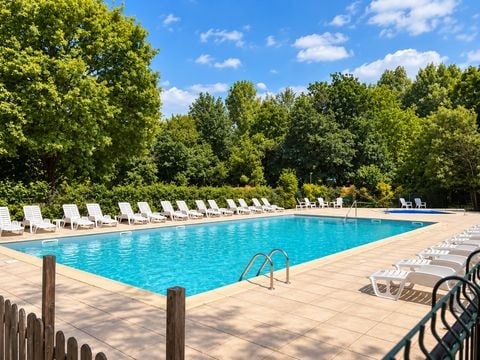 Camping La Vallée des Vignes - Camping Maine-et-Loire