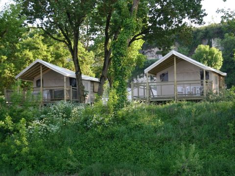 Tente en toile et en bois 4 personnes - Ecolodge (sur pilotis) sans sanitaires