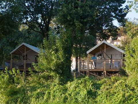 Tente en toile et en bois 4 personnes - Ecolodge (sur pilotis) sans sanitaires