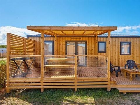 MOBILHOME 6 personnes - | Premium Exclusive | 3 Ch. | 6 Pers. | Terrasse surélevée | Clim. | TV MOBILHOME 6 personnes - | Premium Exclusive | 3 Ch. | 6 Pers. | Terrasse surélevée | Clim. | TV