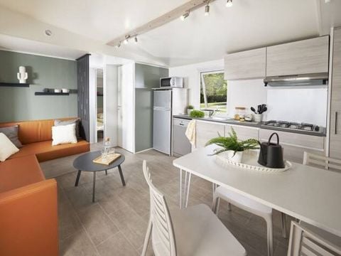 MOBILHOME 6 personnes - | Premium Exclusive | 3 Ch. | 6 Pers. | Terrasse surélevée | Clim. | TV MOBILHOME 6 personnes - | Premium Exclusive | 3 Ch. | 6 Pers. | Terrasse surélevée | Clim. | TV