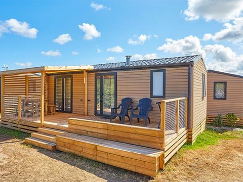 MOBILHOME 4 personnes - Ultimate | 2 Ch. | 4 Pers. | Terrasse Surélevée | Clim. | TV