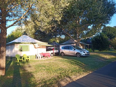 Bungalow toilé 5 personnes - SIRIUS - sans sanitaires 20 m²