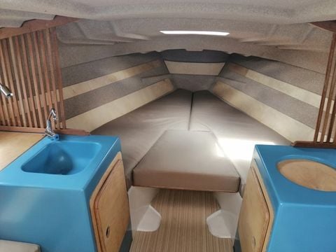 Insolite 4 personnes - BATHÔ VOILIER 10 m²