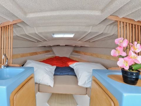 Insolite 4 personnes - BATHÔ VOILIER 10 m²