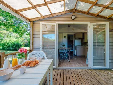 MOBILHOME 2 personnes - Cottage Privilège 1 ch -  TV
