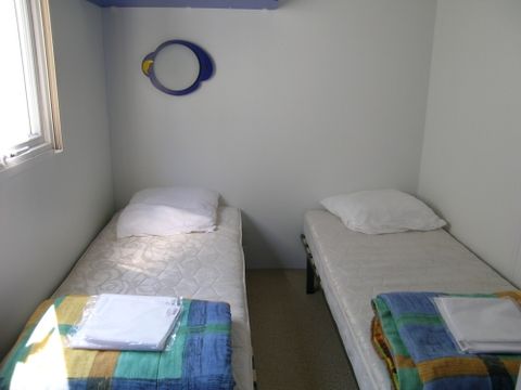 Mobilhome 4 personnes - Cottage Loisirs 24m² - 2 chambres (sans télévision)