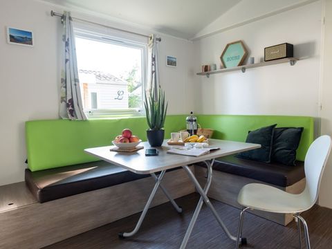 Mobilhome 4 personnes - Cottage Loisirs 24m² - 2 chambres (sans télévision)