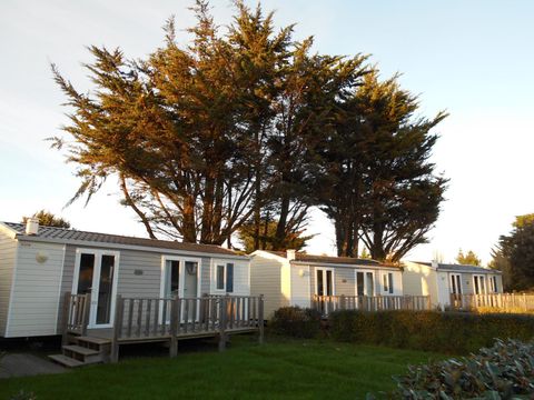 Mobilhome 4 personnes - Cottage Loisirs 24m² - 2 chambres (sans télévision)