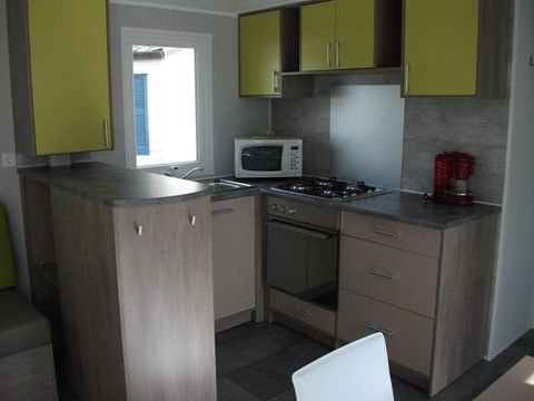 Mobilhome 6 personnes - Cottage Prestige GRAND CONFORT 40m² - 3 chambres + télévision + Terrasse