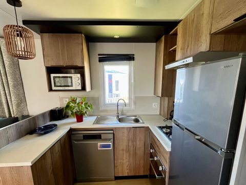 Mobilhome 6 personnes - Cottage Prestige GRAND CONFORT 40m² - 3 chambres + télévision + Terrasse