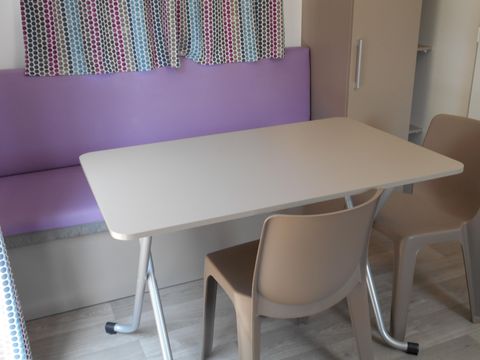 Mobilhome 2 personnes - Cottage Confort 20m² - 1 chambre + télévision