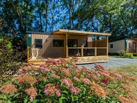 Mobilhome 6 personnes - Homeflower Premium 35m² - 3 chambres - Terrasse couverte - Clim