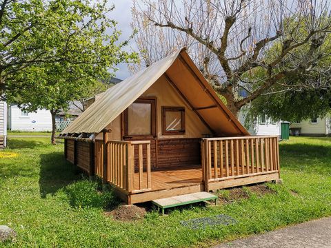 Lodge 4 personnes - Amazone standard 20 m² - Terrasse