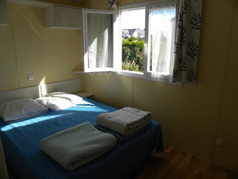MOBILHOME 4 personnes - CHESNAIE 27m² / 2 chambres - terrasse couverte 4 pers.