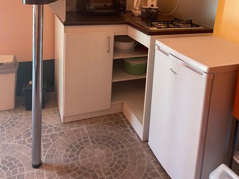 BUNGALOW TOILÉ 5 personnes - Meublé ECO (sans sanitaires)