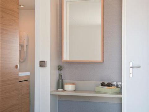 MOBILHOME 4 personnes - Premium 2 chambres 32m² + Terrasse semi-couverte  + 2 salles de bain