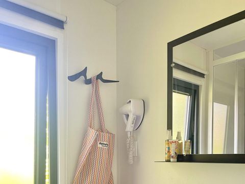 Mobilhome 4 personnes - Mobil home Premium 2 chambres 32m² + Terrasse semi-couverte + 2 salles de bain