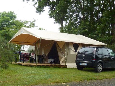 Tente en toile et en bois 4 personnes - Tente Canada Standard 2 chambres 20m² (sans sanitaires)