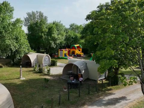 Flower Camping du Port Caroline - Camping Maine-et-Loire - Image N°29
