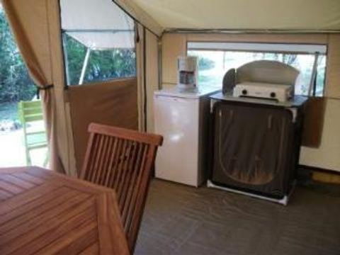 TENTE TOILE ET BOIS 4 personnes - CABATENTE Sans sanitaires