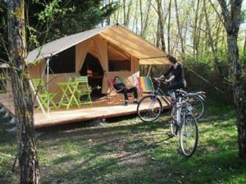 TENTE TOILE ET BOIS 4 personnes - CABATENTE Sans sanitaires