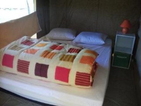 TENTE TOILE ET BOIS 4 personnes - CABATENTE Sans sanitaires