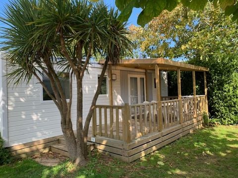 MOBILHOME 6 personnes - Familial - 3 chambres - Pergola