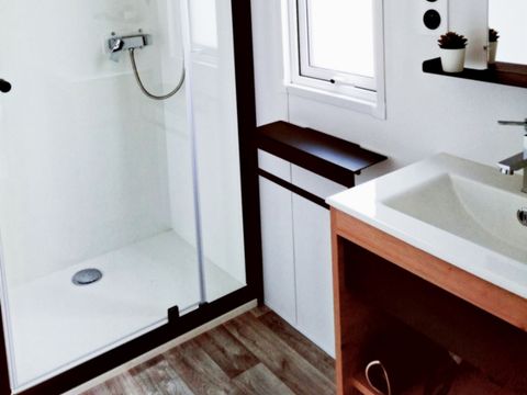 MOBILHOME 5 personnes - Mobil-home AR MOR - 29m² - 2 chambres