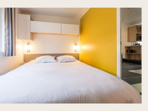 MOBILHOME 5 personnes - 4/5 Places 2 Chambres (tv)