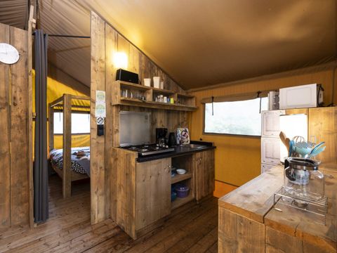 TENTE TOILE ET BOIS 5 personnes - SAFARI WOODY (sans sanitaires)