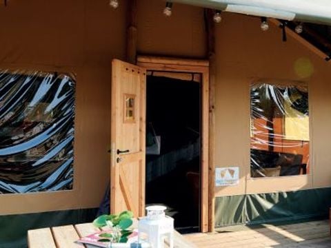 TENTE TOILE ET BOIS 6 personnes - SAFARI COTTAGE INSOLITE PREMIUM