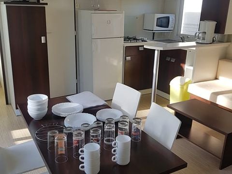 MOBILHOME 4 personnes - 2 chambres - terrasse non couverte HOLIDAYS 