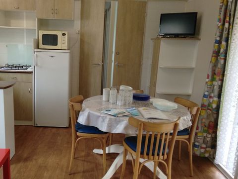 MOBILHOME 4 personnes - 2 chambres - terrasse non couverte HOLIDAYS 