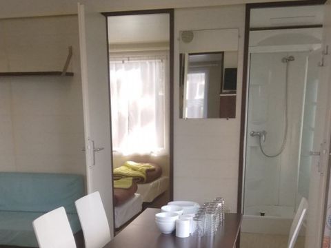 MOBILHOME 4 personnes - 2 chambres - terrasse non couverte HOLIDAYS 