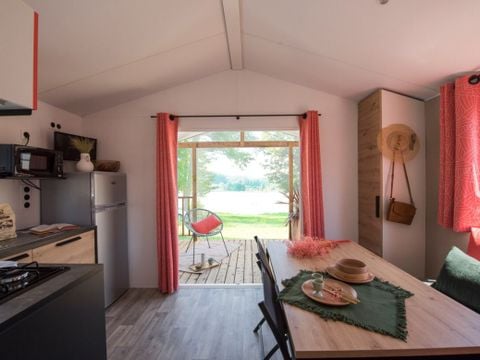 MOBILHOME 4 personnes - 2 chambres - Terrasse intégrée