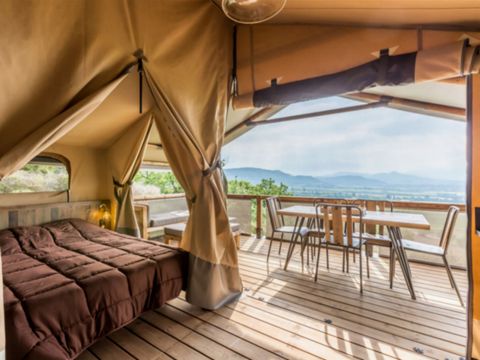 BUNGALOW TOILÉ 4 personnes - TENTE LODGE PREMIUM