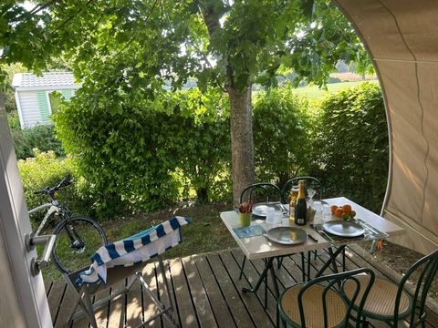 BUNGALOW 4 personnes - COCO Nature , 2 chambres 4 personnes sans sanitaires