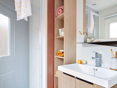 MOBILHOME 6 personnes - CONFORT 3 chambres - AVEC TV SANS CLIM