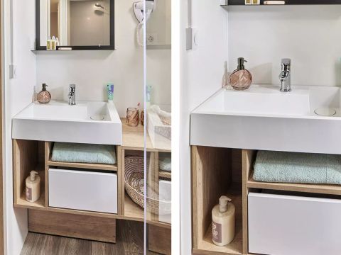 MOBILHOME 4 personnes - Premium 3 Pièces 4 Personnes Climatisé + TV