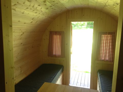 HÉBERGEMENT INSOLITE 4 personnes - GLAMPING BARREL sans sanitaires