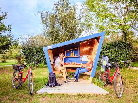 HÉBERGEMENT INSOLITE 2 personnes - Caban'étapes