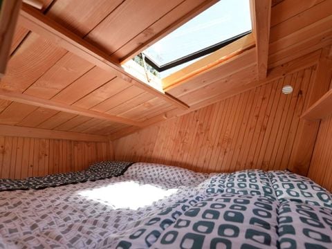 HÉBERGEMENT INSOLITE 2 personnes - Caban'étapes