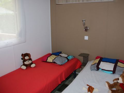 Mobilhome 7 personnes - 3 chambres - Convertible