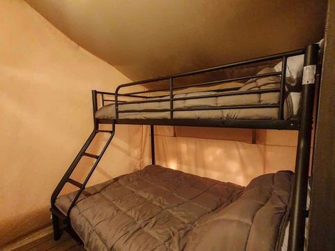 LODGE 5 personnes - Lodge sans sanitaires 34m²