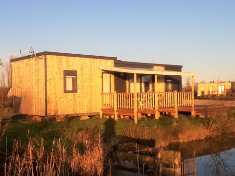 MOBILHOME 6 personnes - COTTAGE PREMIUM EN BORD D'ETANG