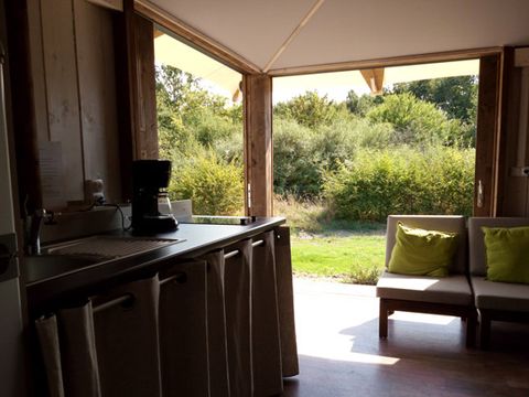 Tente en toile et en bois 5 personnes - LODGE BALI CONFORT +